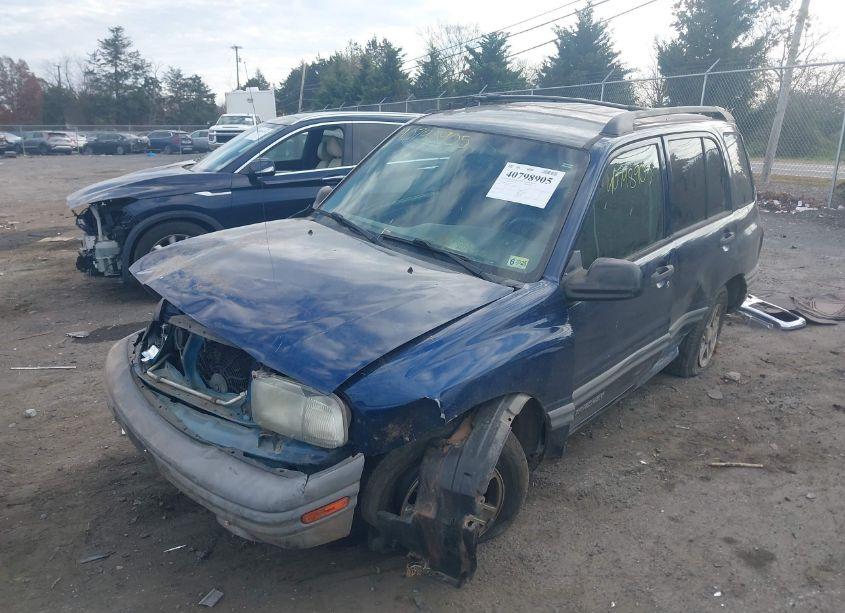 Photo 2 of 2003 Chevrolet Tracker HARD TOP BASE (VIN 2CNBJ13C736949599)