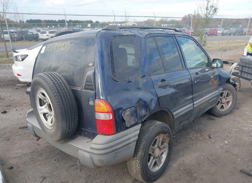 Photo 4 of 2003 Chevrolet Tracker HARD TOP BASE (VIN 2CNBJ13C736949599)