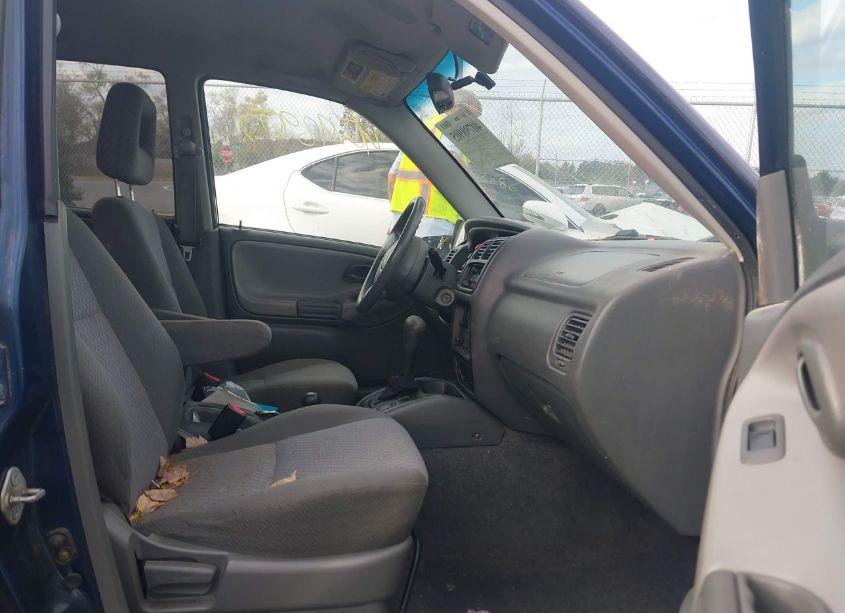 Photo 5 of 2003 Chevrolet Tracker HARD TOP BASE (VIN 2CNBJ13C736949599)