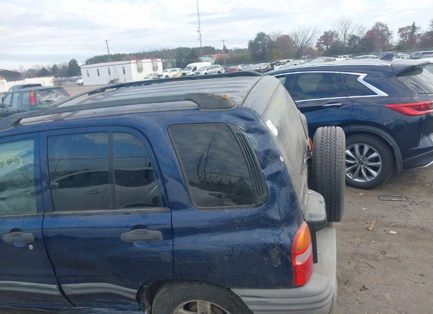 Photo 6 of 2003 Chevrolet Tracker HARD TOP BASE (VIN 2CNBJ13C736949599)