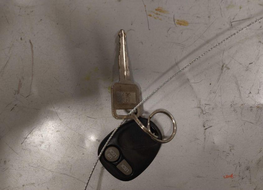 Photo 11 of 2000 Chevrolet Tracker HARD TOP (VIN 2CNBJ13C8Y6926453)