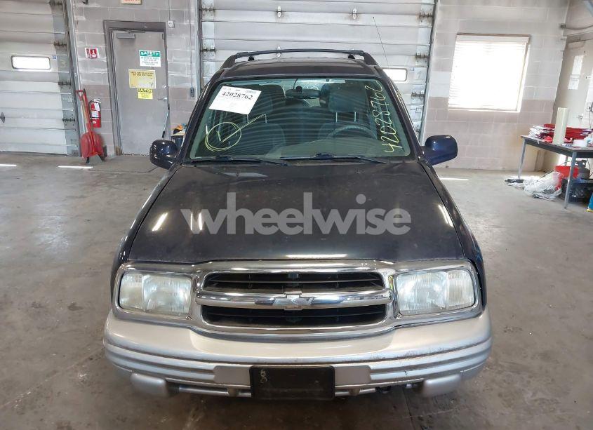 Photo 12 of 2001 Chevrolet Tracker HARD TOP LT (VIN 2CNBJ634116945339)