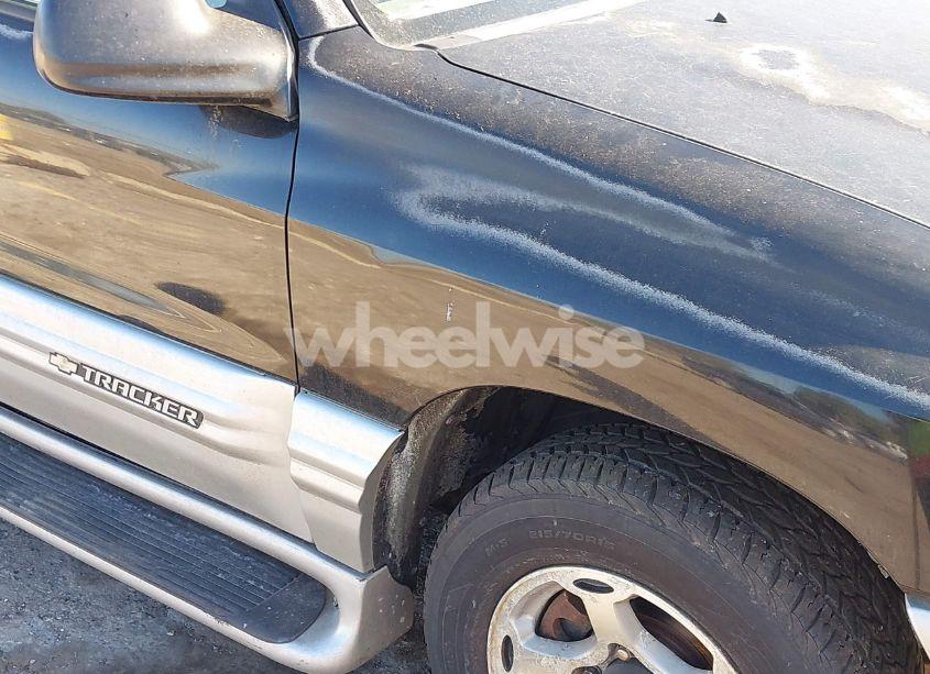 Photo 15 of 2001 Chevrolet Tracker HARD TOP LT (VIN 2CNBJ634316959811)