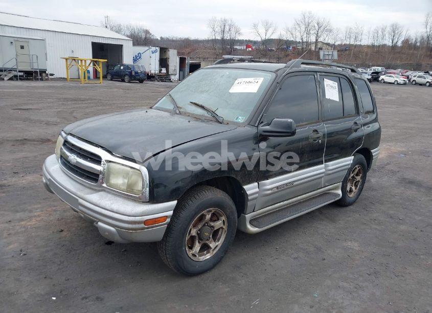 Photo 2 of 2001 Chevrolet Tracker HARD TOP LT (VIN 2CNBJ634716947399)