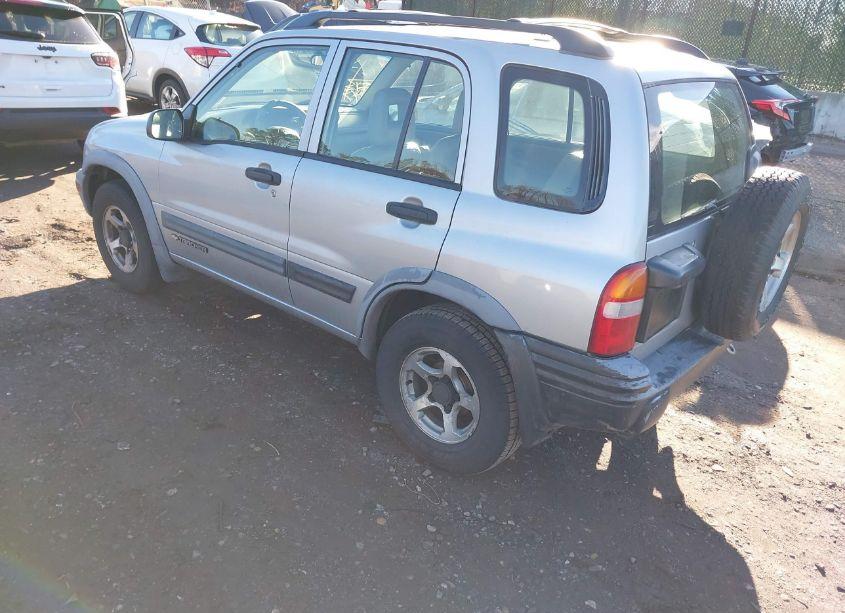 Photo 3 of 2003 Chevrolet Tracker HARD TOP ZR2 (VIN 2CNBJ734036902099)