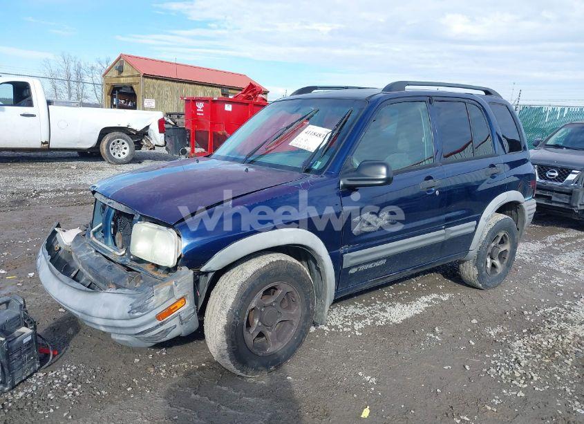 Photo 2 of 2003 Chevrolet Tracker HARD TOP ZR2 (VIN 2CNBJ734036904094)