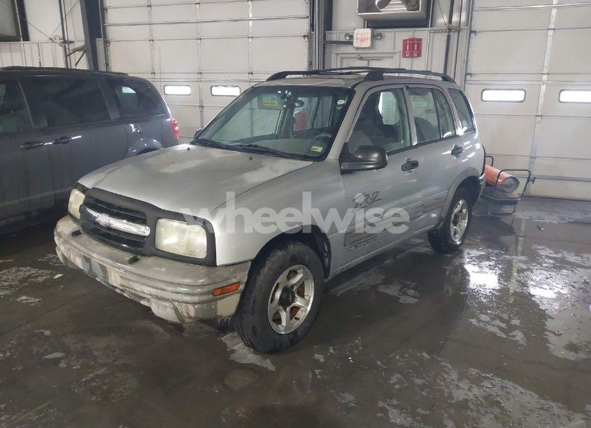 Photo 2 of 2002 Chevrolet Tracker HARD TOP ZR2 (VIN 2CNBJ734126938592)