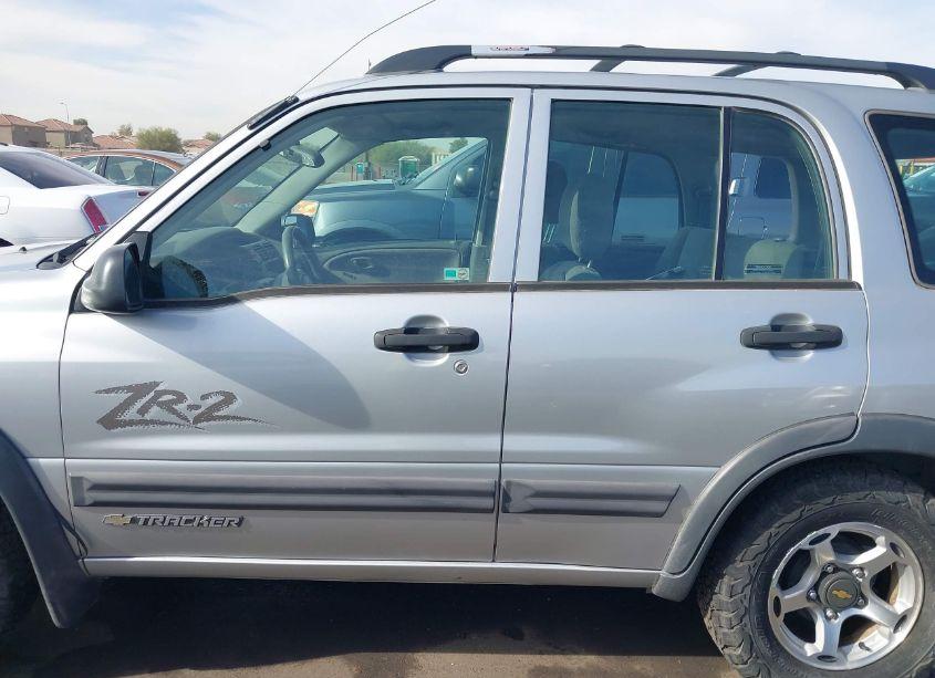 Photo 14 of 2001 Chevrolet Tracker HARD TOP ZR2 (VIN 2CNBJ734216954038)