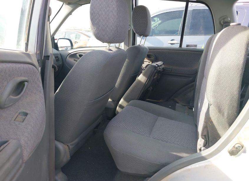 Photo 8 of 2001 Chevrolet Tracker HARD TOP ZR2 (VIN 2CNBJ734216954038)