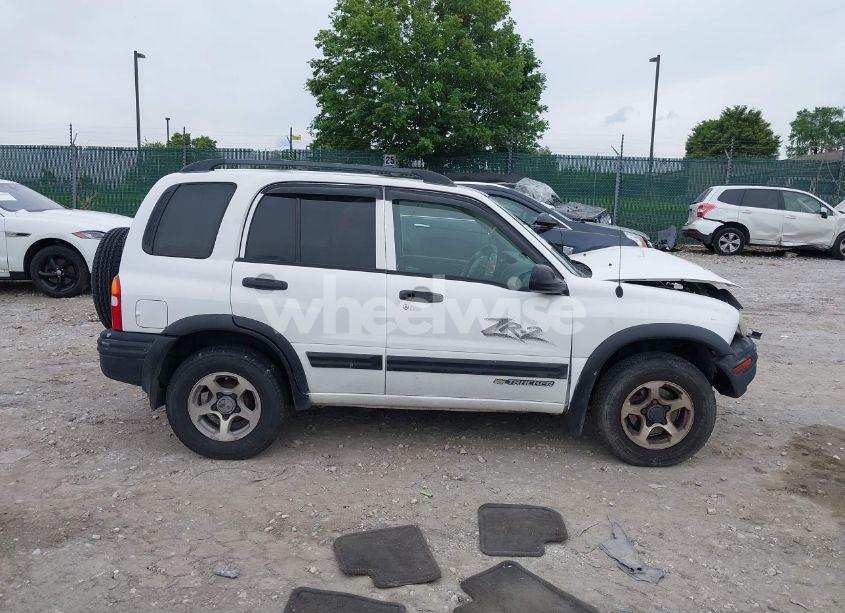 Photo 14 of 2004 Chevrolet Tracker ZR2 (VIN 2CNBJ734446910580)