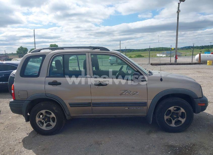 Photo 13 of 2002 Chevrolet Tracker HARD TOP ZR2 (VIN 2CNBJ734526932987)
