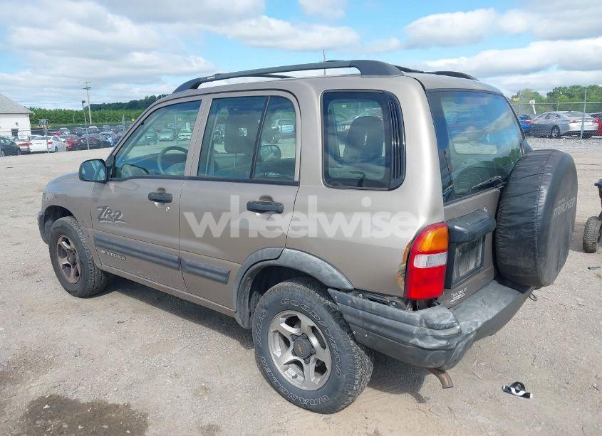 Photo 3 of 2002 Chevrolet Tracker HARD TOP ZR2 (VIN 2CNBJ734526932987)