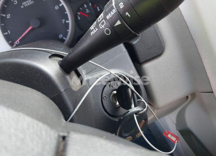 Photo 11 of 2005 Chevrolet Equinox LS (VIN 2CNDL13F056172893)