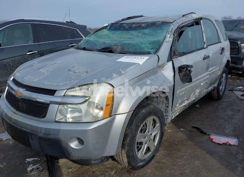 Photo 2 of 2006 Chevrolet Equinox LS (VIN 2CNDL13F066188027)