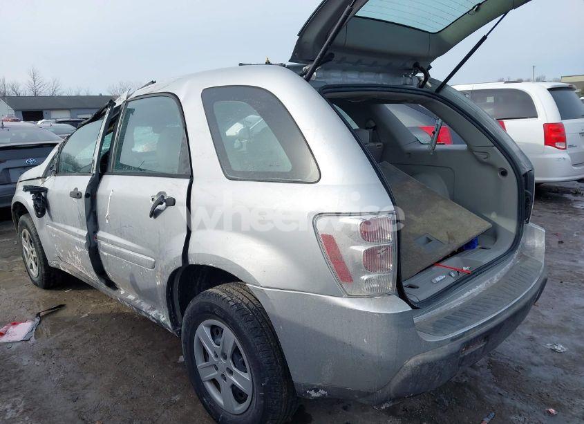 Photo 3 of 2006 Chevrolet Equinox LS (VIN 2CNDL13F066188027)