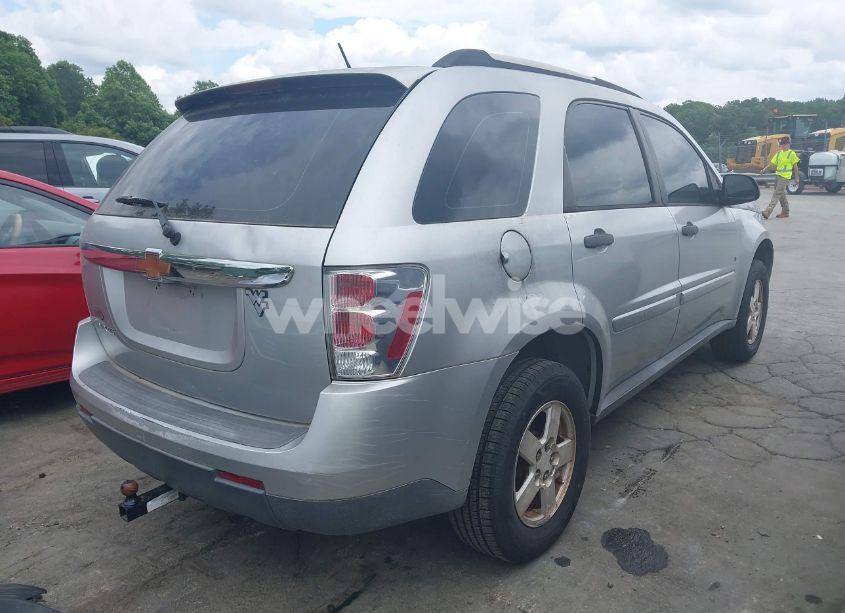 Photo 4 of 2009 Chevrolet Equinox LS (VIN 2CNDL13F096235710)