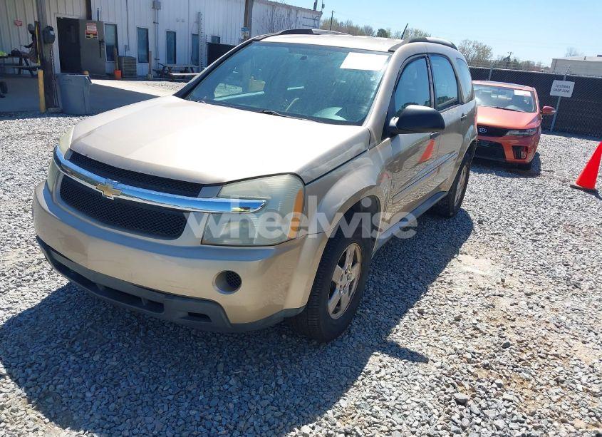 Photo 2 of 2007 Chevrolet Equinox LS (VIN 2CNDL13F176106114)