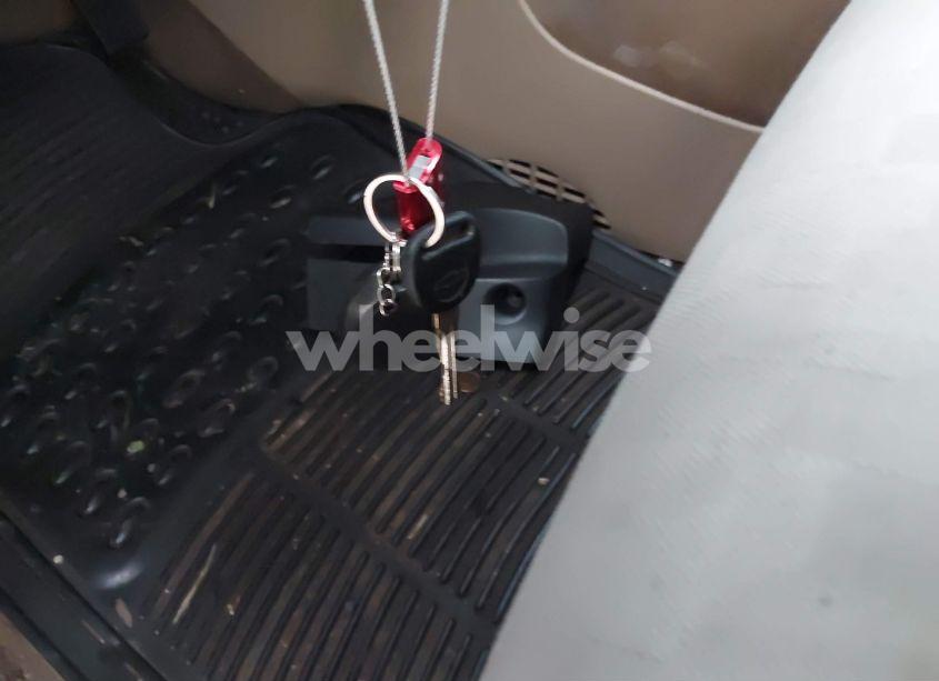 Photo 11 of 2007 Chevrolet Equinox LS (VIN 2CNDL13F276113718)