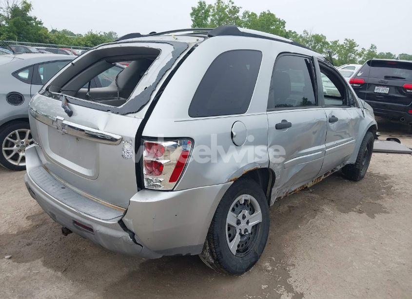 Photo 4 of 2005 Chevrolet Equinox LS (VIN 2CNDL13F356115913)