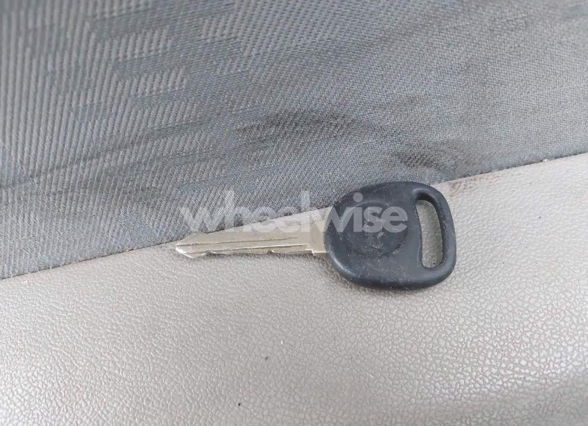 Photo 11 of 2005 Chevrolet Equinox LS (VIN 2CNDL13F356193284)