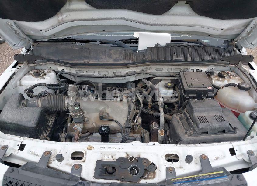 Photo 10 of 2007 Chevrolet Equinox LS (VIN 2CNDL13F376064464)