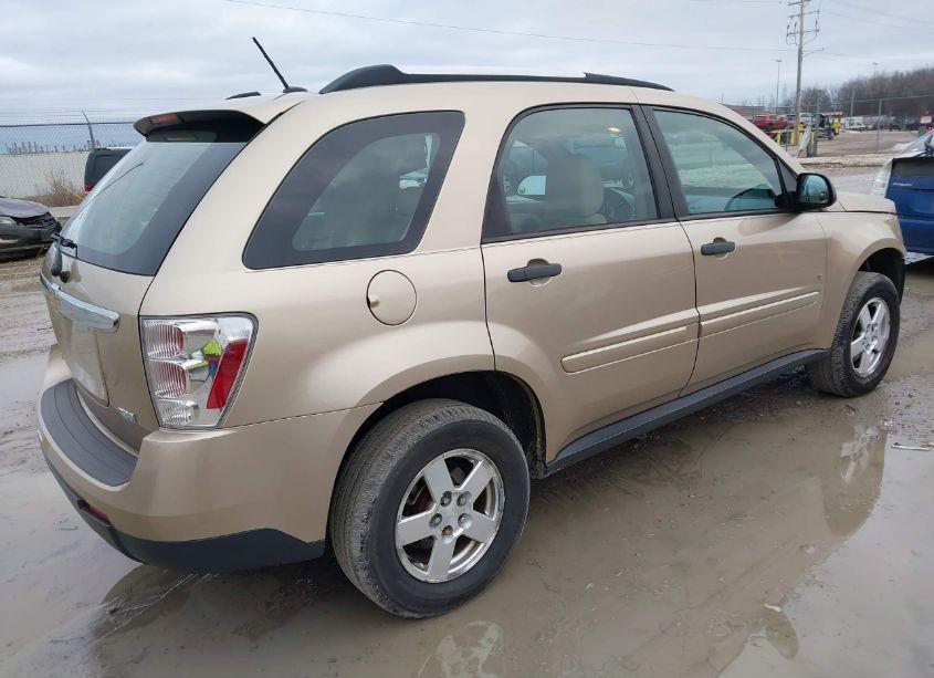 Photo 4 of 2007 Chevrolet Equinox LS (VIN 2CNDL13F376251798)