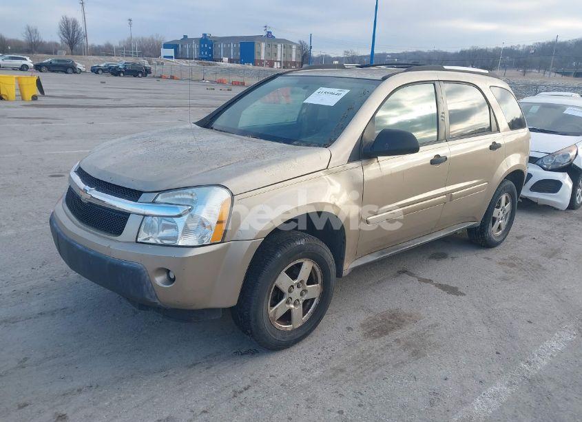Photo 2 of 2005 Chevrolet Equinox LS (VIN 2CNDL13F456170564)