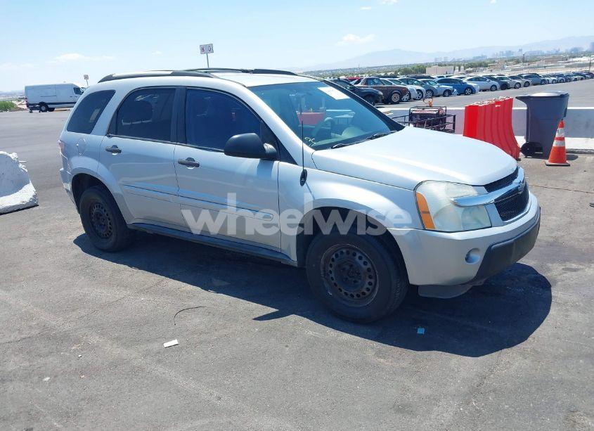 2005 Chevrolet Equinox LS (VIN 2CNDL13F556049008) main photo