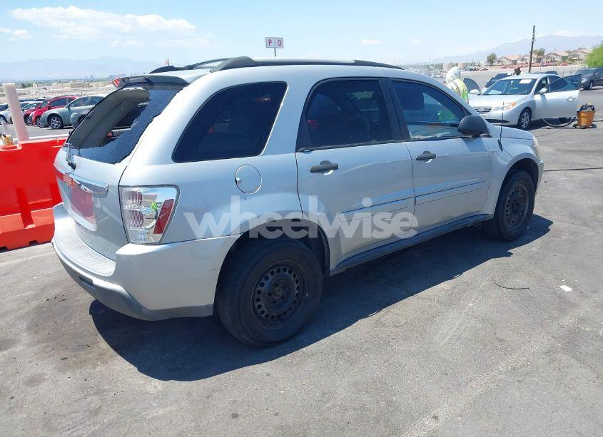 Photo 4 of 2005 Chevrolet Equinox LS (VIN 2CNDL13F556049008)