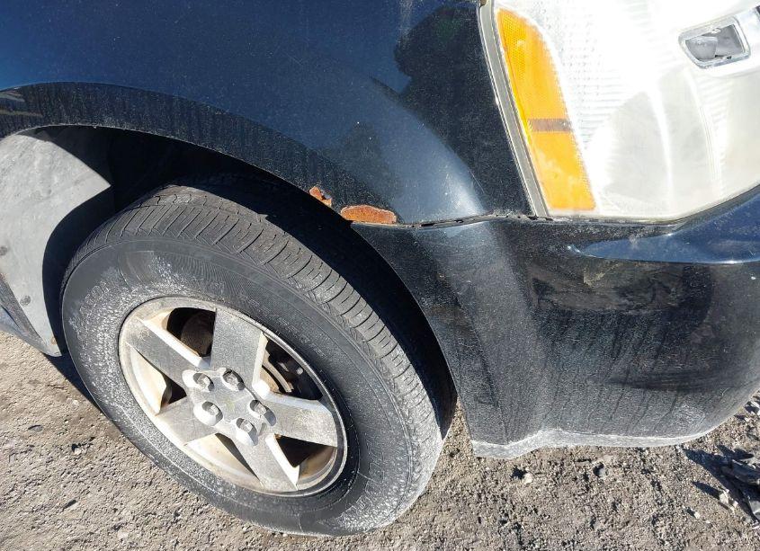 Photo 6 of 2007 Chevrolet Equinox LS (VIN 2CNDL13F576112157)