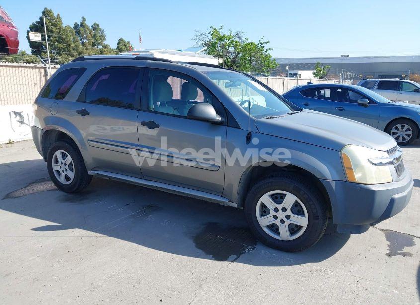 2005 Chevrolet Equinox LS (VIN 2CNDL13F656160747) main photo