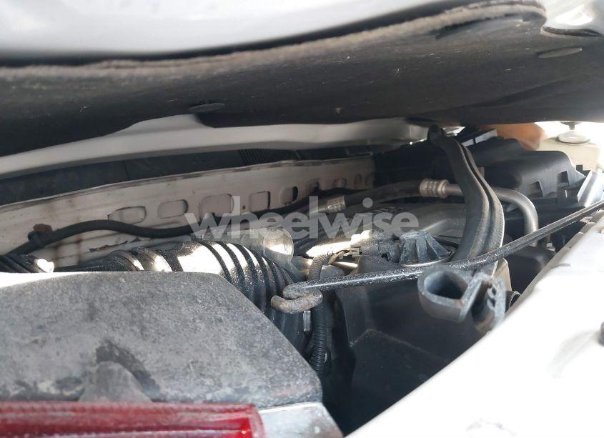 Photo 10 of 2008 Chevrolet Equinox LS (VIN 2CNDL13F686345885)