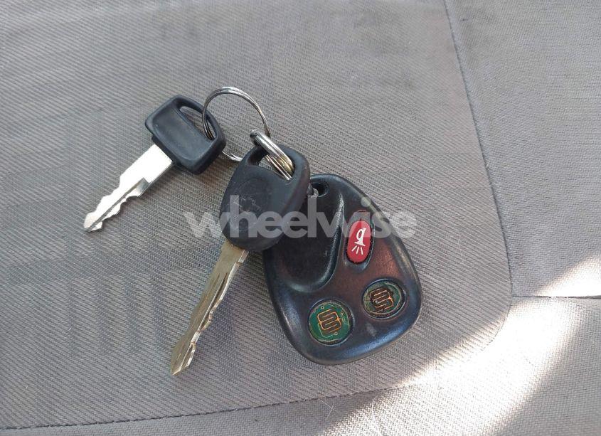 Photo 11 of 2006 Chevrolet Equinox LS (VIN 2CNDL13F766149323)