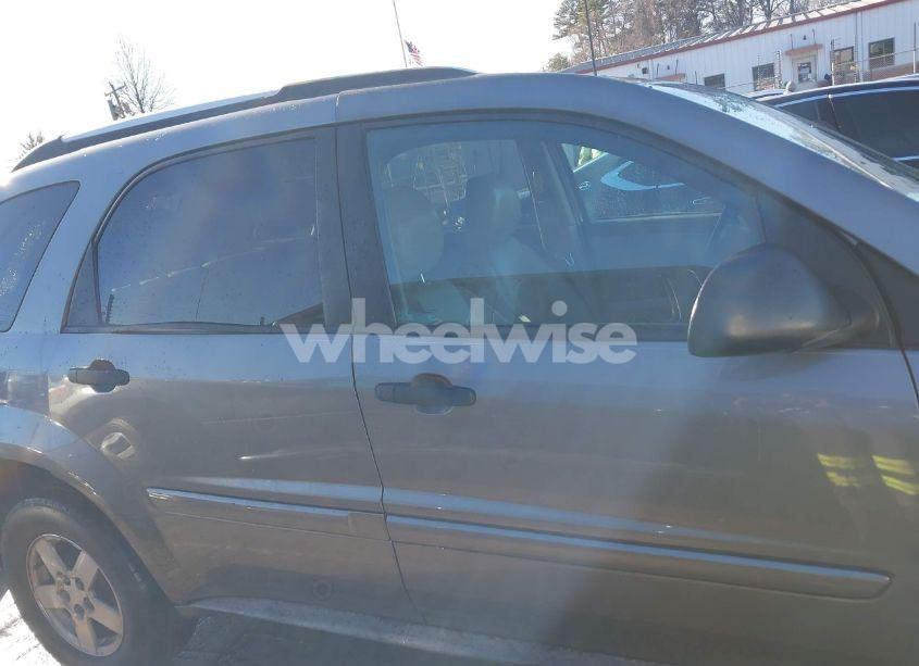 Photo 13 of 2005 Chevrolet Equinox LS (VIN 2CNDL13F856135378)