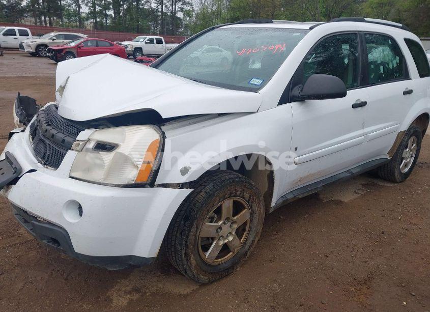 Photo 2 of 2007 Chevrolet Equinox LS (VIN 2CNDL13F876043528)