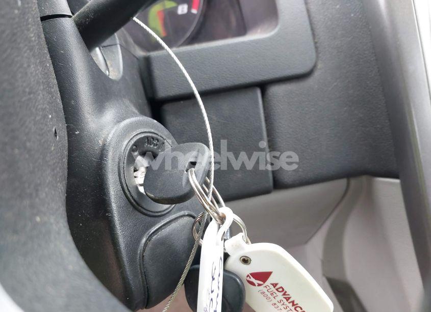 Photo 11 of 2007 Chevrolet Equinox LS (VIN 2CNDL13F876247973)