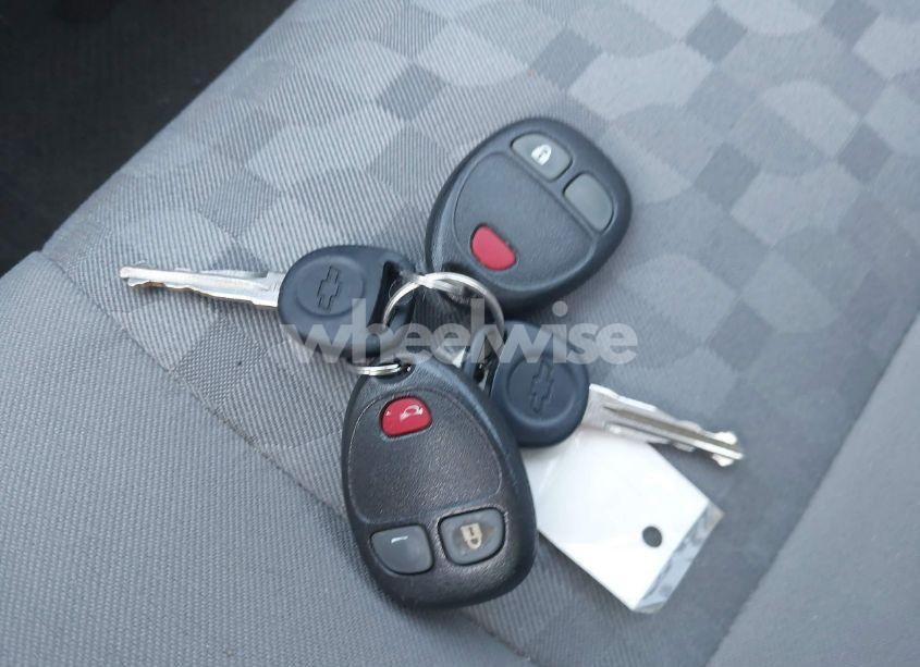 Photo 11 of 2008 Chevrolet Equinox LS (VIN 2CNDL13F886305209)