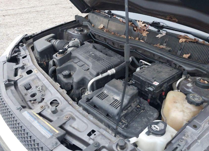 Photo 10 of 2007 Chevrolet Equinox LS (VIN 2CNDL13F976072309)