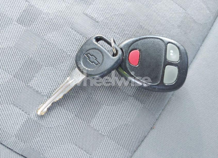 Photo 11 of 2007 Chevrolet Equinox LS (VIN 2CNDL13F976241860)