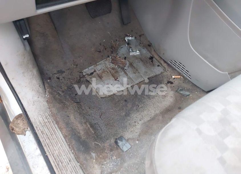 Photo 15 of 2009 Chevrolet Equinox LS (VIN 2CNDL13FX96236430)