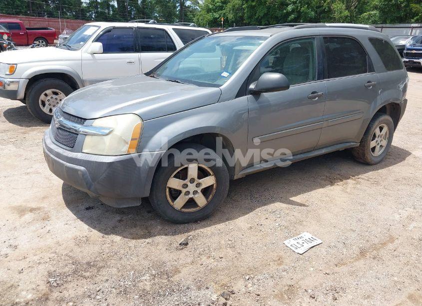 Photo 2 of 2005 Chevrolet Equinox LS (VIN 2CNDL23F056097053)