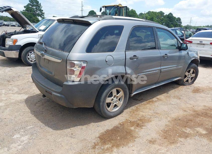 Photo 4 of 2005 Chevrolet Equinox LS (VIN 2CNDL23F056097053)