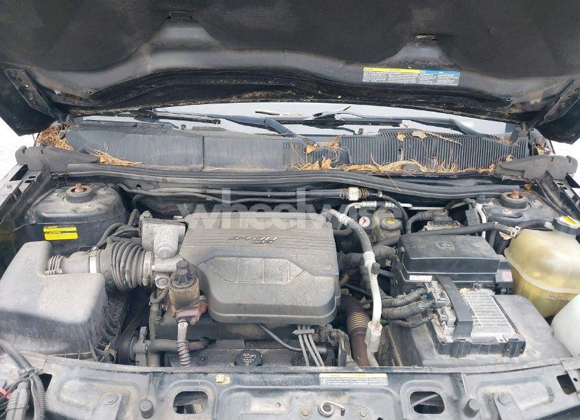 Photo 10 of 2005 Chevrolet Equinox LS (VIN 2CNDL23F056199131)