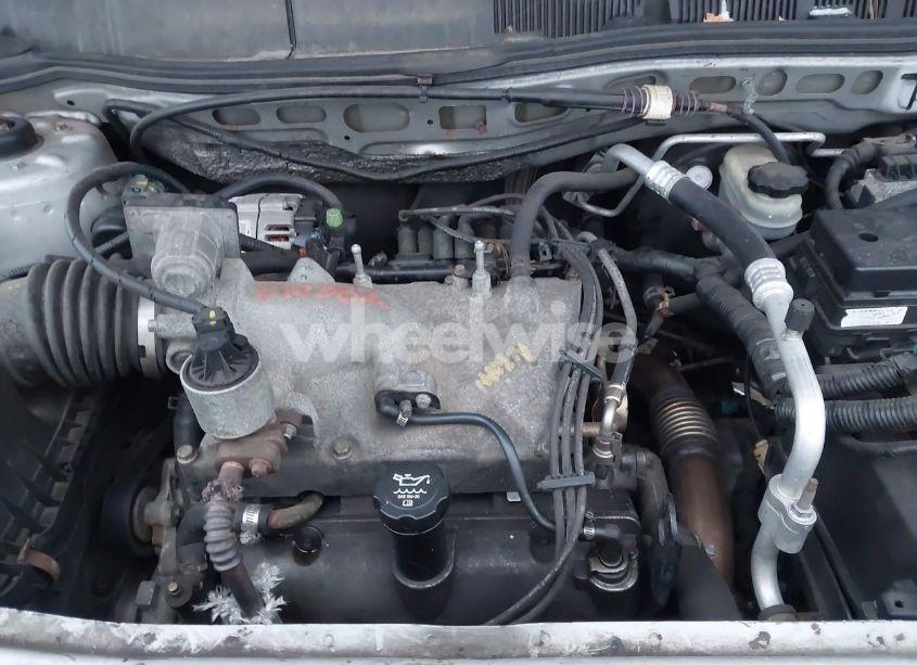 Photo 10 of 2006 Chevrolet Equinox LS (VIN 2CNDL23F066010947)