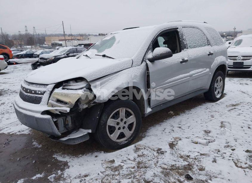 Photo 2 of 2006 Chevrolet Equinox LS (VIN 2CNDL23F066010947)