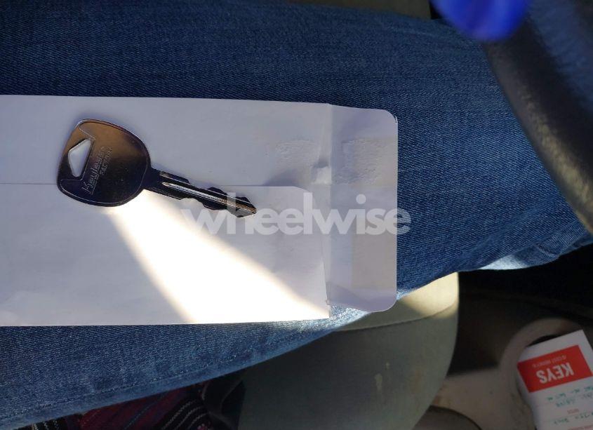 Photo 11 of 2006 Chevrolet Equinox LS (VIN 2CNDL23F166140591)