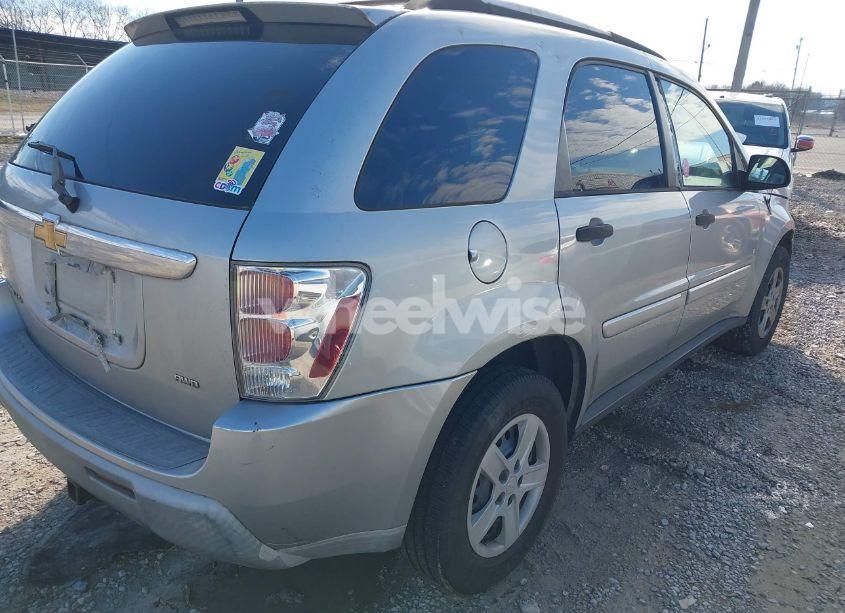 Photo 4 of 2006 Chevrolet Equinox LS (VIN 2CNDL23F166140591)
