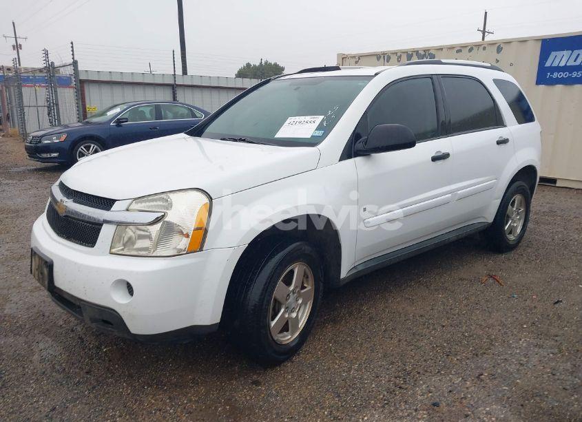 Photo 2 of 2008 Chevrolet Equinox LS (VIN 2CNDL23F186303131)