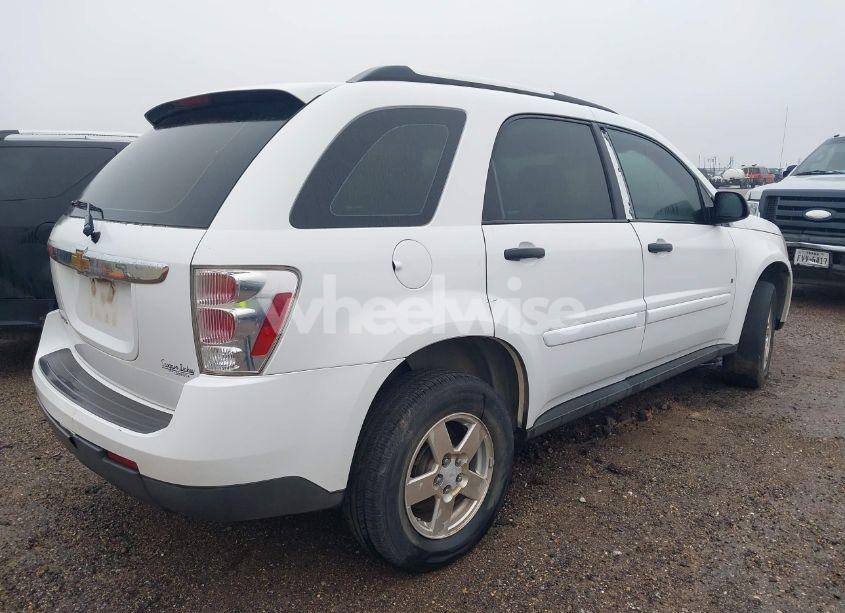 Photo 4 of 2008 Chevrolet Equinox LS (VIN 2CNDL23F186303131)