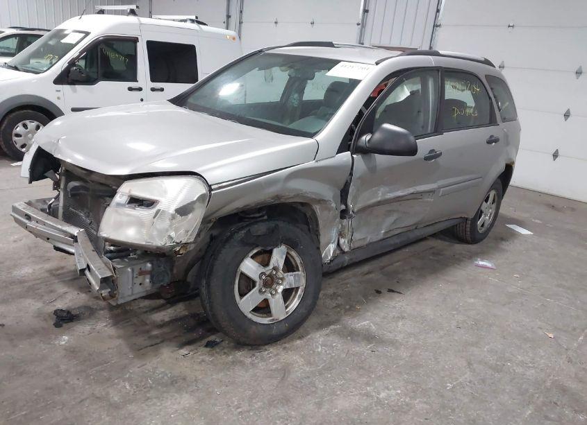Photo 2 of 2008 Chevrolet Equinox LS (VIN 2CNDL23F186323296)